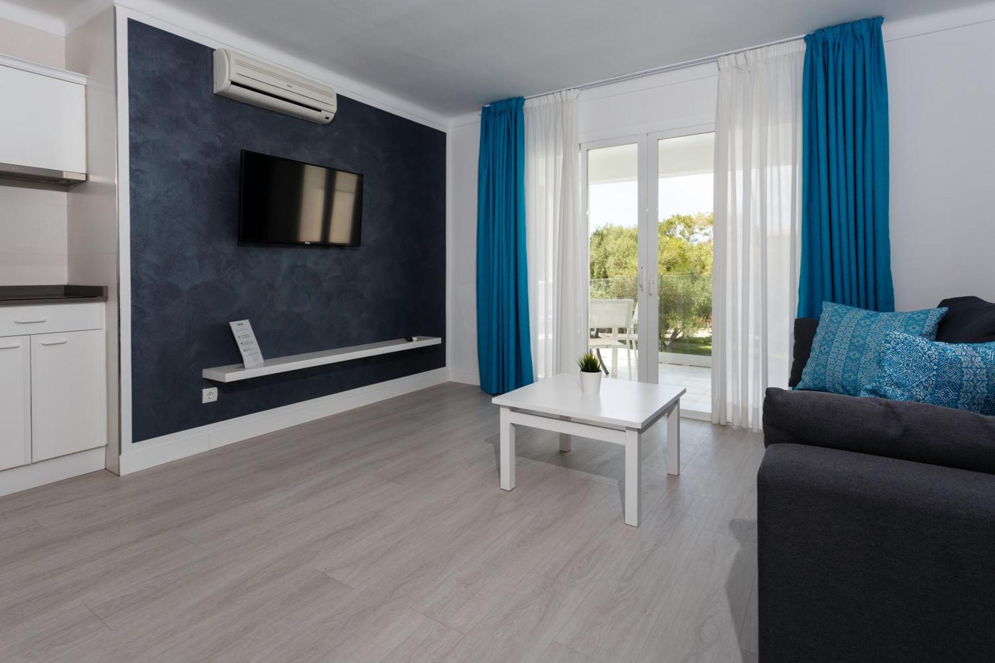 Ferrera Suites 卡拉费若拉 外观 照片
