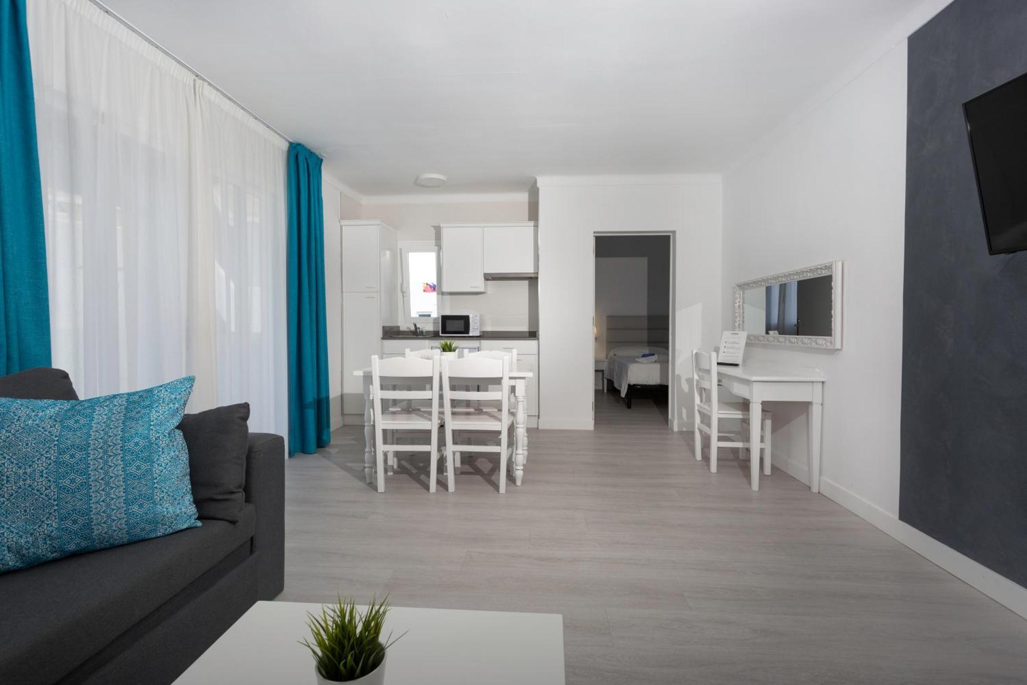 Ferrera Suites 卡拉费若拉 外观 照片